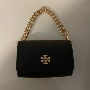 Tory Burch Britten Airpod case